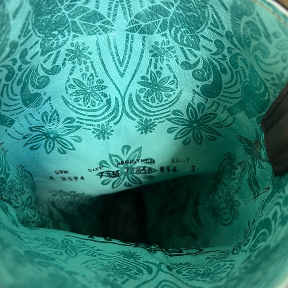 Corral Custom Made Cowboy Boots - Picture 3 of 7